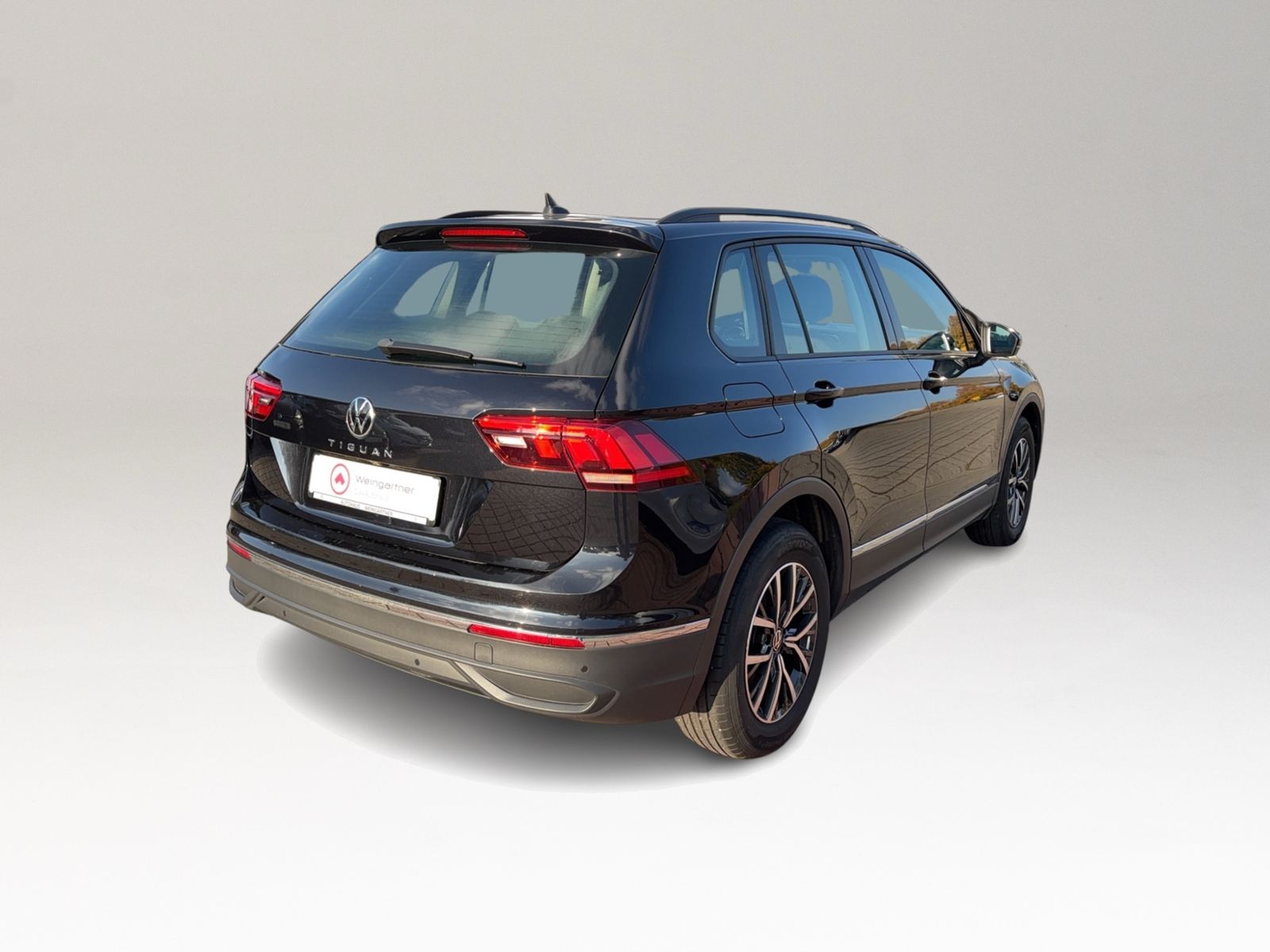 Tiguan 1.5 TSI Life, Standheizung, Rear View, 6