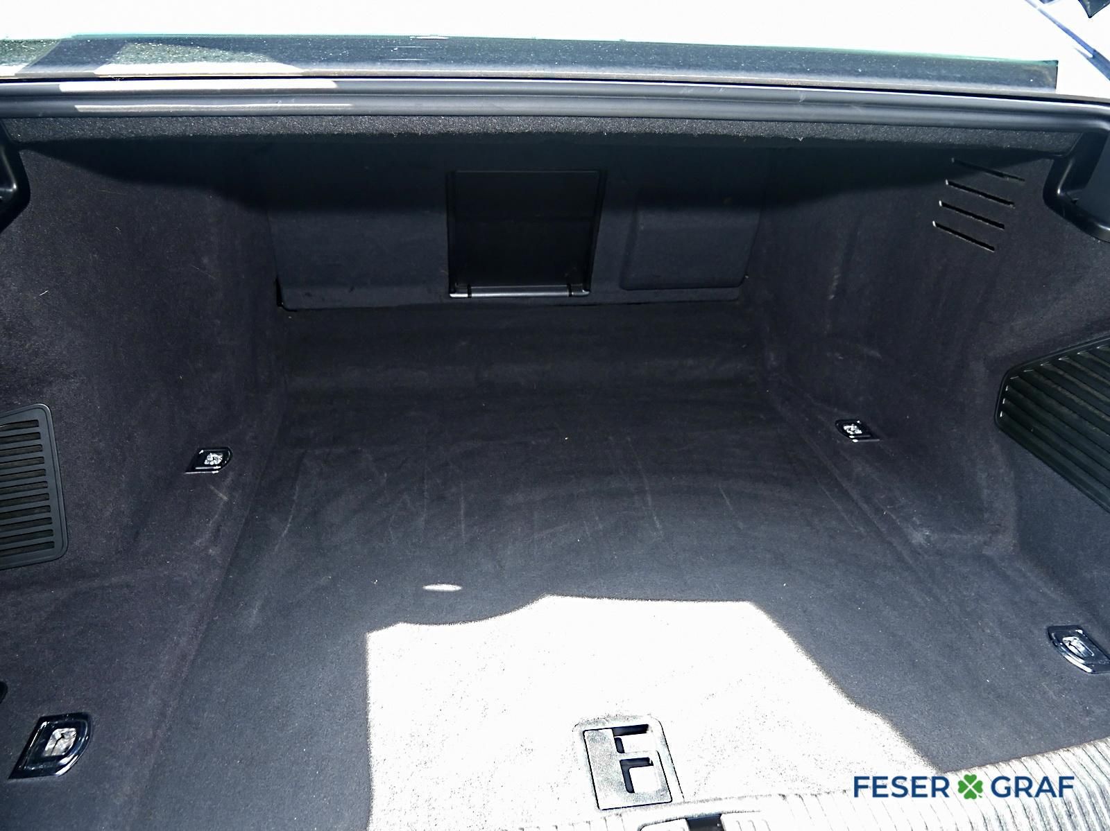 Audi A8 - Bild 10