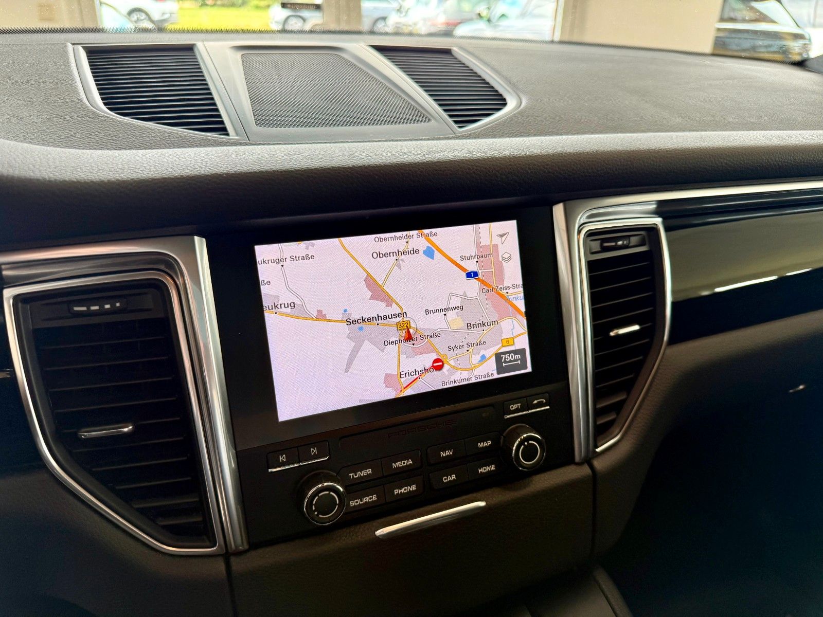 Fahrzeugabbildung Porsche Macan S Diesel PDK Panorama/21"Zoll/Xenon