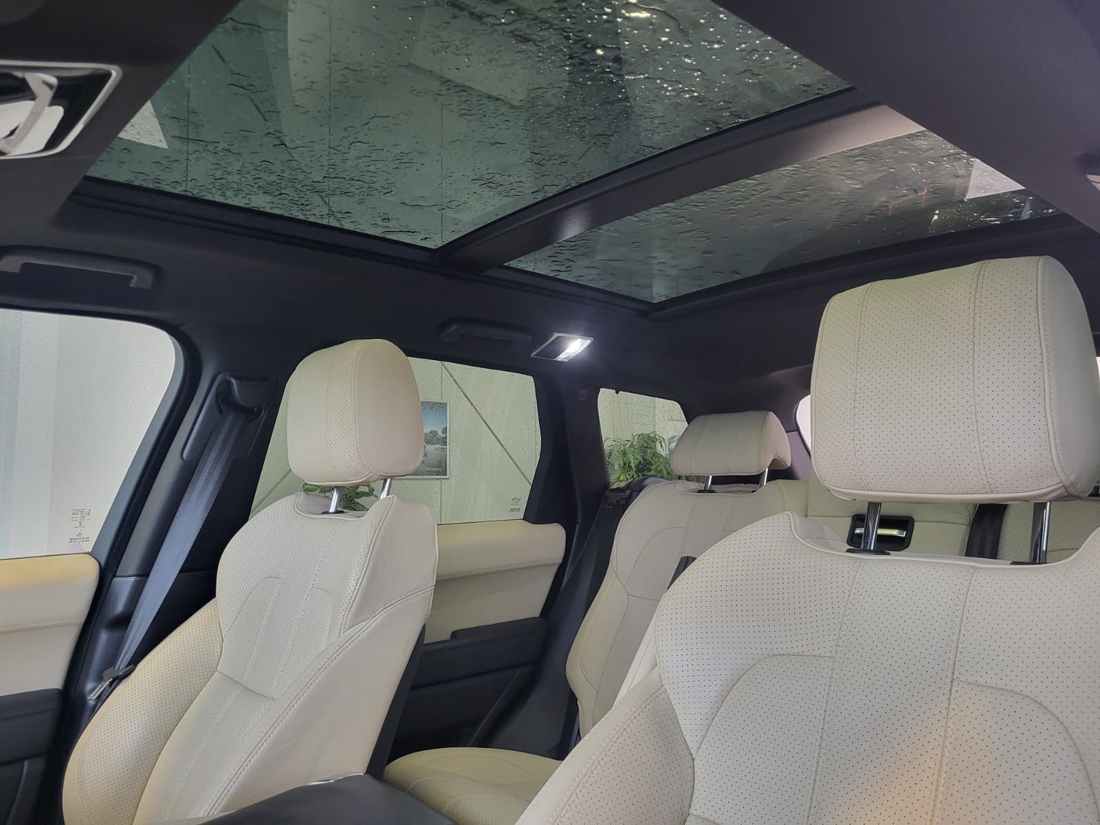 Fahrzeugabbildung Land Rover Range Rover Sport HSE Dynamic Pano AHK