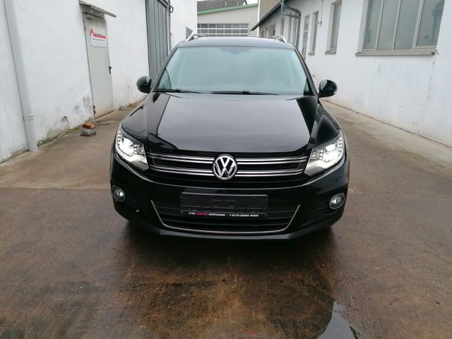 Volkswagen Tiguan 2.0 TDI 130kW DSG 4MOTION / Xenon/ Pano