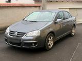 Volkswagen VW Jetta 2009 | 163.000 km | TÜV 09/2026 - gebrauchte VW Jetta aus dem Jahr 2009