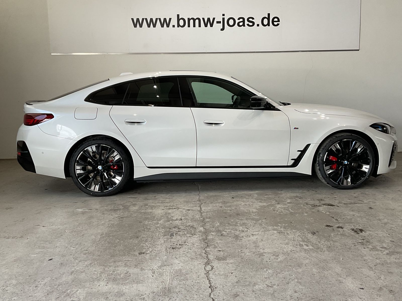 Fahrzeugeinzelansicht 15 Fahrzeugabbildung BMW i4 M60 |elektr. Glasdach |AHK |Harman Kardon