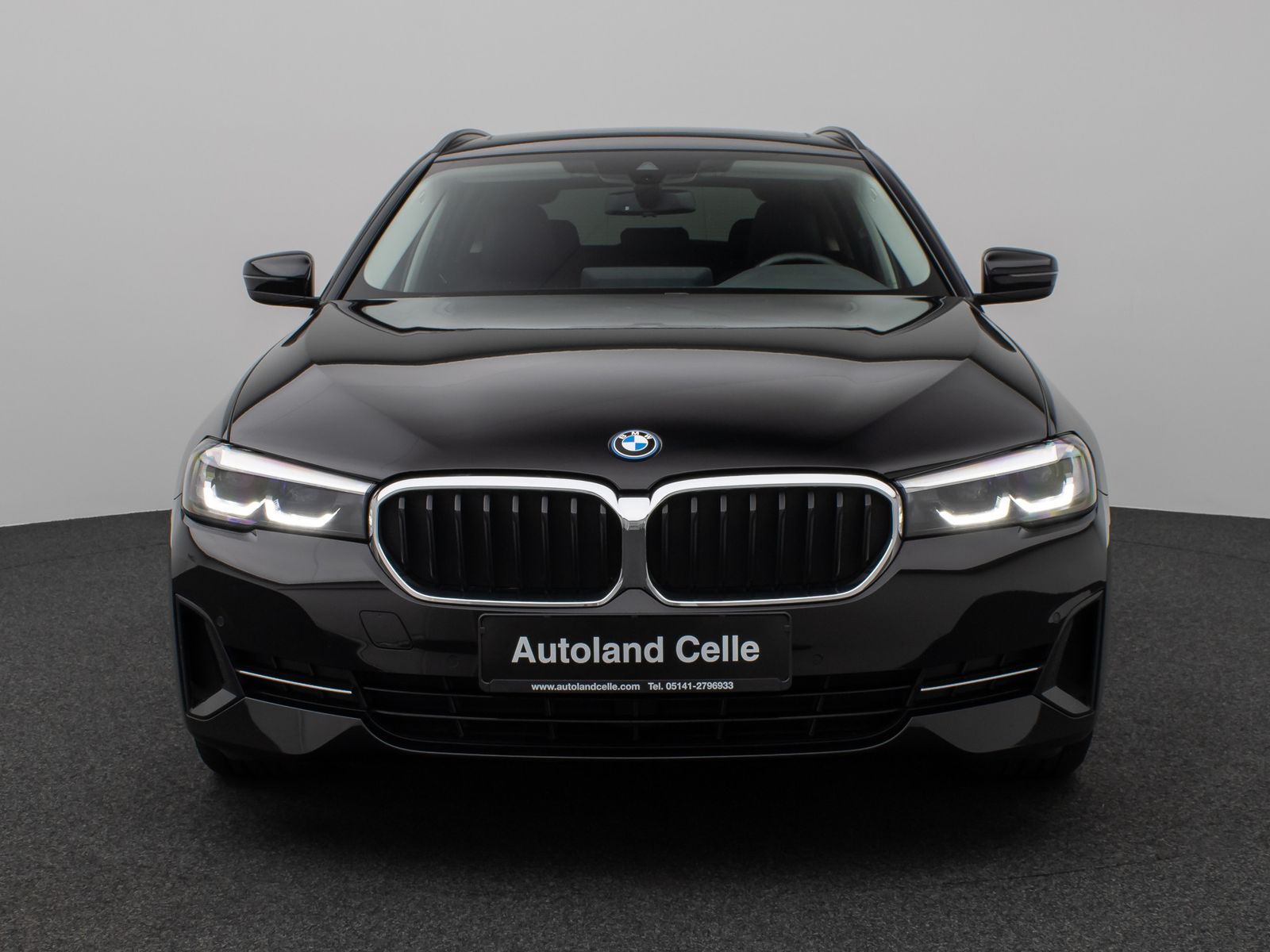 Fahrzeugabbildung BMW 530e Panorama Kamera DAB Leder Alarm AHK