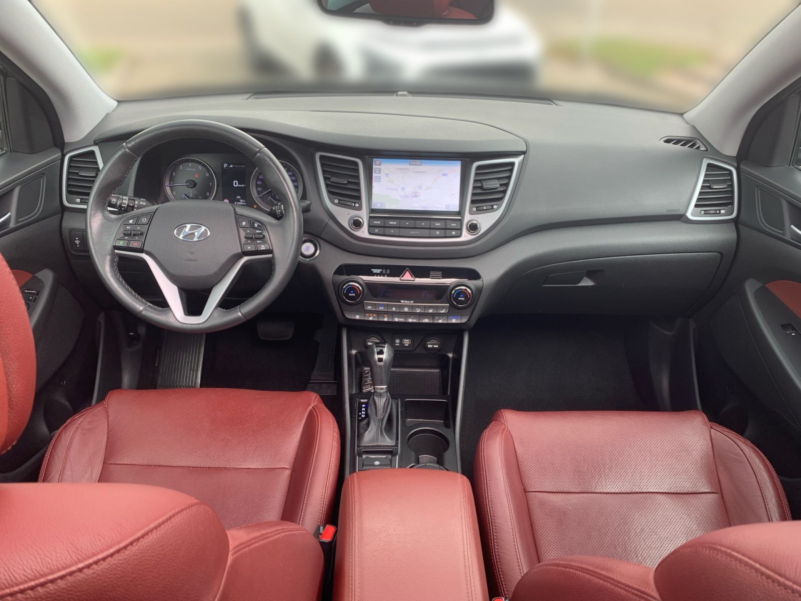 Fahrzeugabbildung Hyundai TUCSON 1.6 Turbo 7-DCT Premium 4WD Leder Pan.Dac