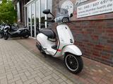 Vespa Sprint 125 - Vespa Motorräder in Hamburg