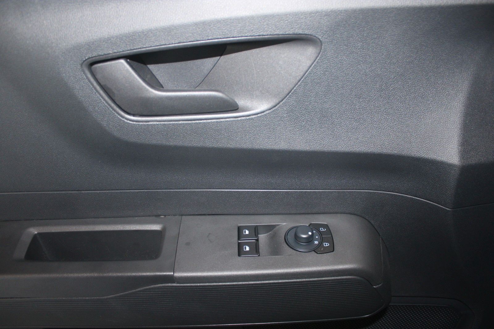 Fahrzeugabbildung Ford Transit Courier TREND Kasten KLIMA CAM WinterPak