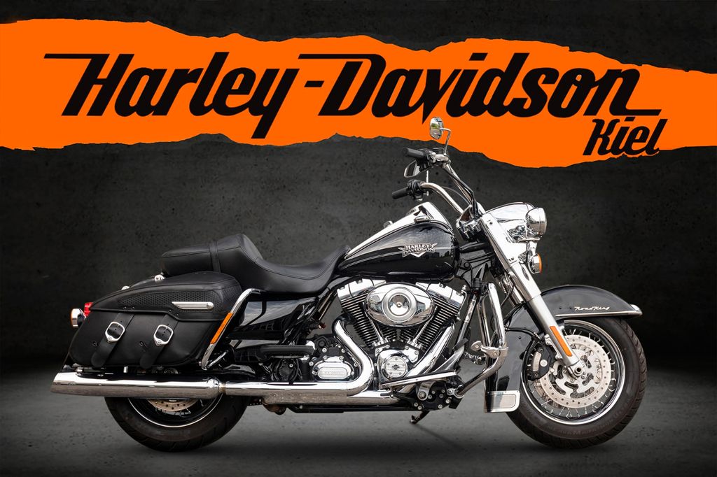 Harley-Davidson TOURING FLHRC Road King Classic 103 cui