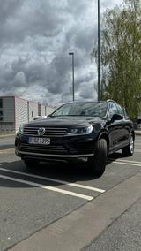 Volkswagen Touareg 3.0 V6 TDI SCR 150kW Tiptr Exclusive... - Volkswagen Touareg: Exclusive