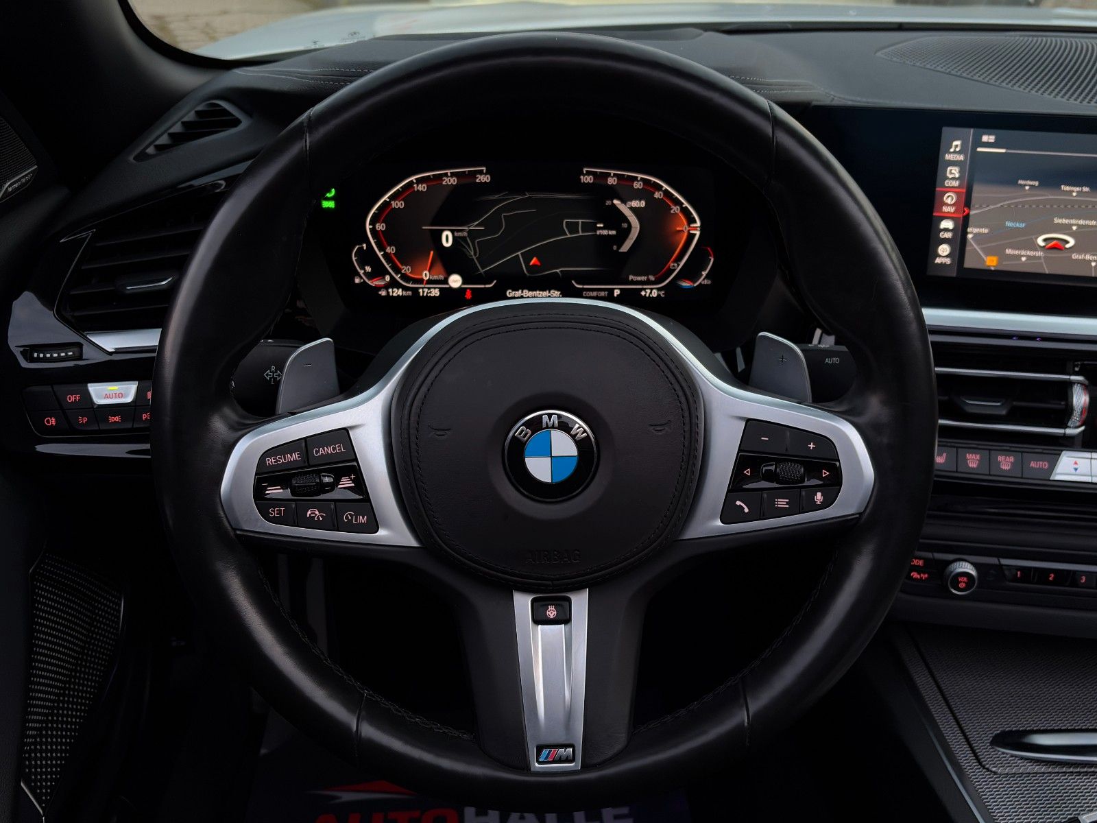 Fahrzeugabbildung BMW Z4 sDrive20i M Sport Anthrazit HUD ACC H&K LHZ