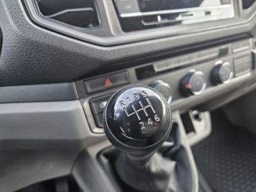 Volkswagen Crafter - 12