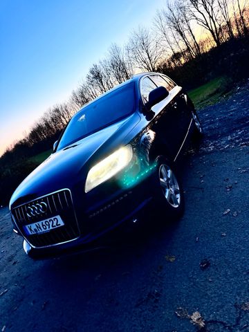 Audi Q7 3.0 TDI quattro 7 Sitzer+AAC + Xen...