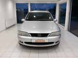 Opel Vectra 1.6 16V Edition 2000 / AUTOMATIK - aus 2000: Kombi