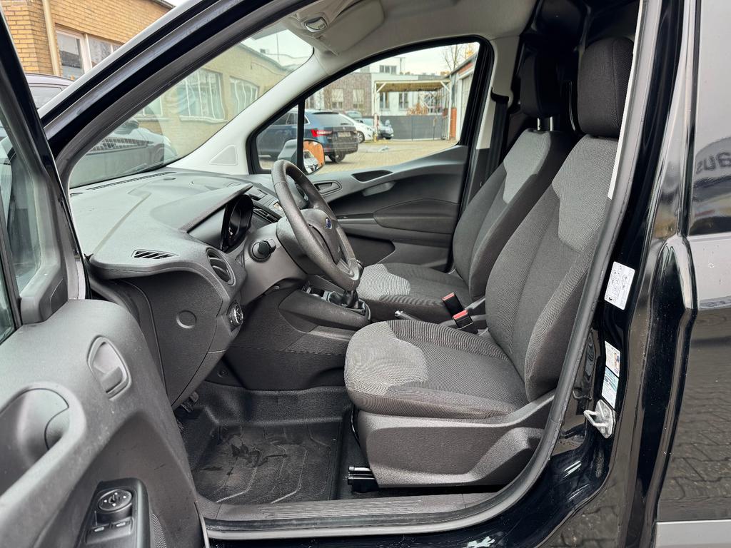 Ford Transit Courier