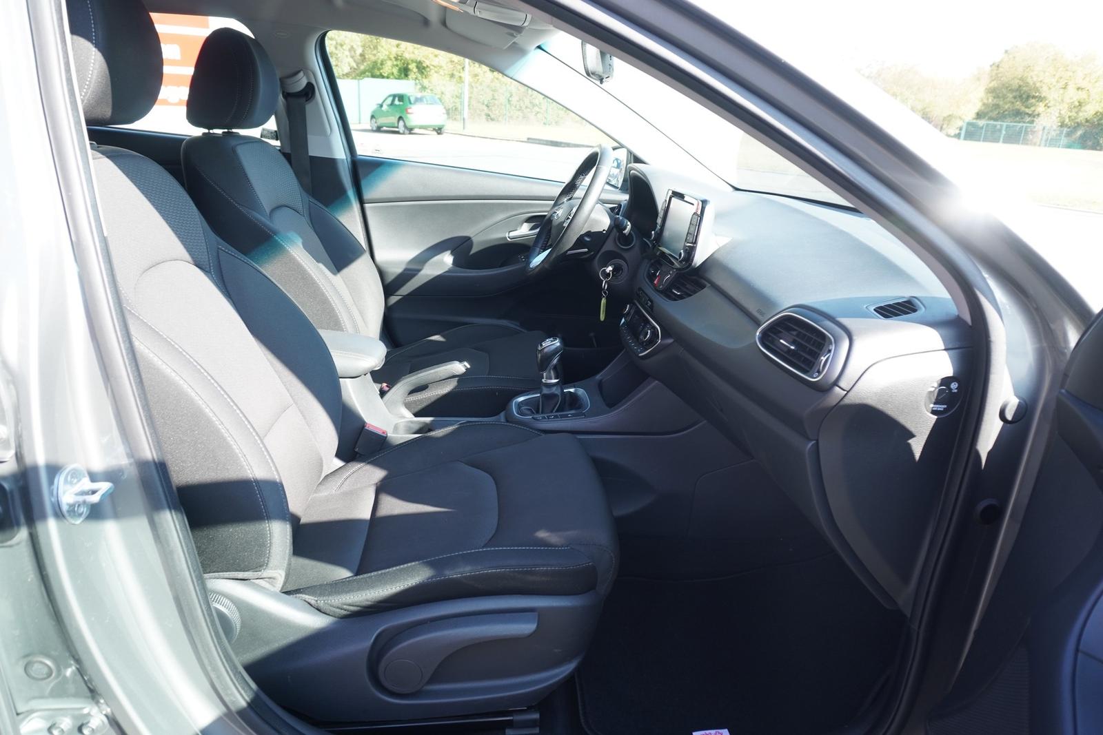 Hyundai i30 Kombi 1.4 T-GDI YES! Navi Kamera Sitzheizung