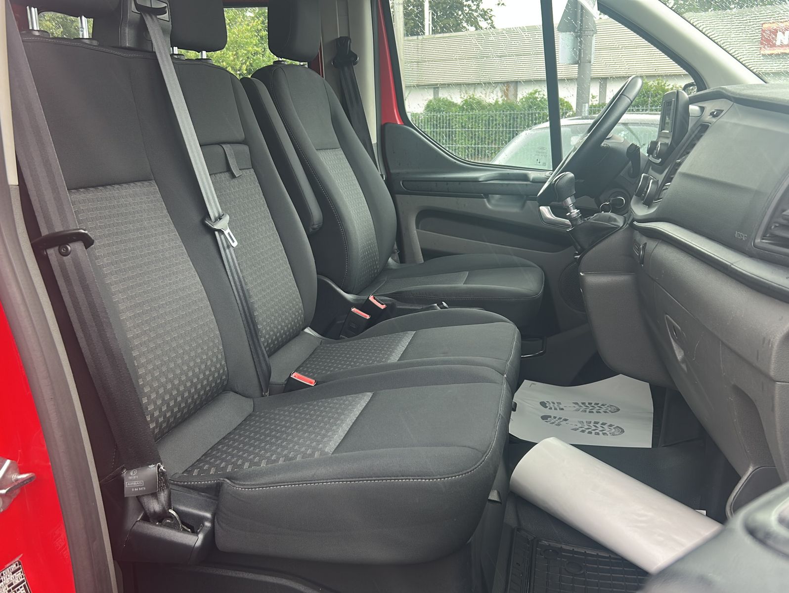 Fahrzeugabbildung Ford Transit Custom 320 L1 Trend