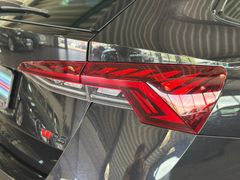 SKODA Octavia - Ansicht 12