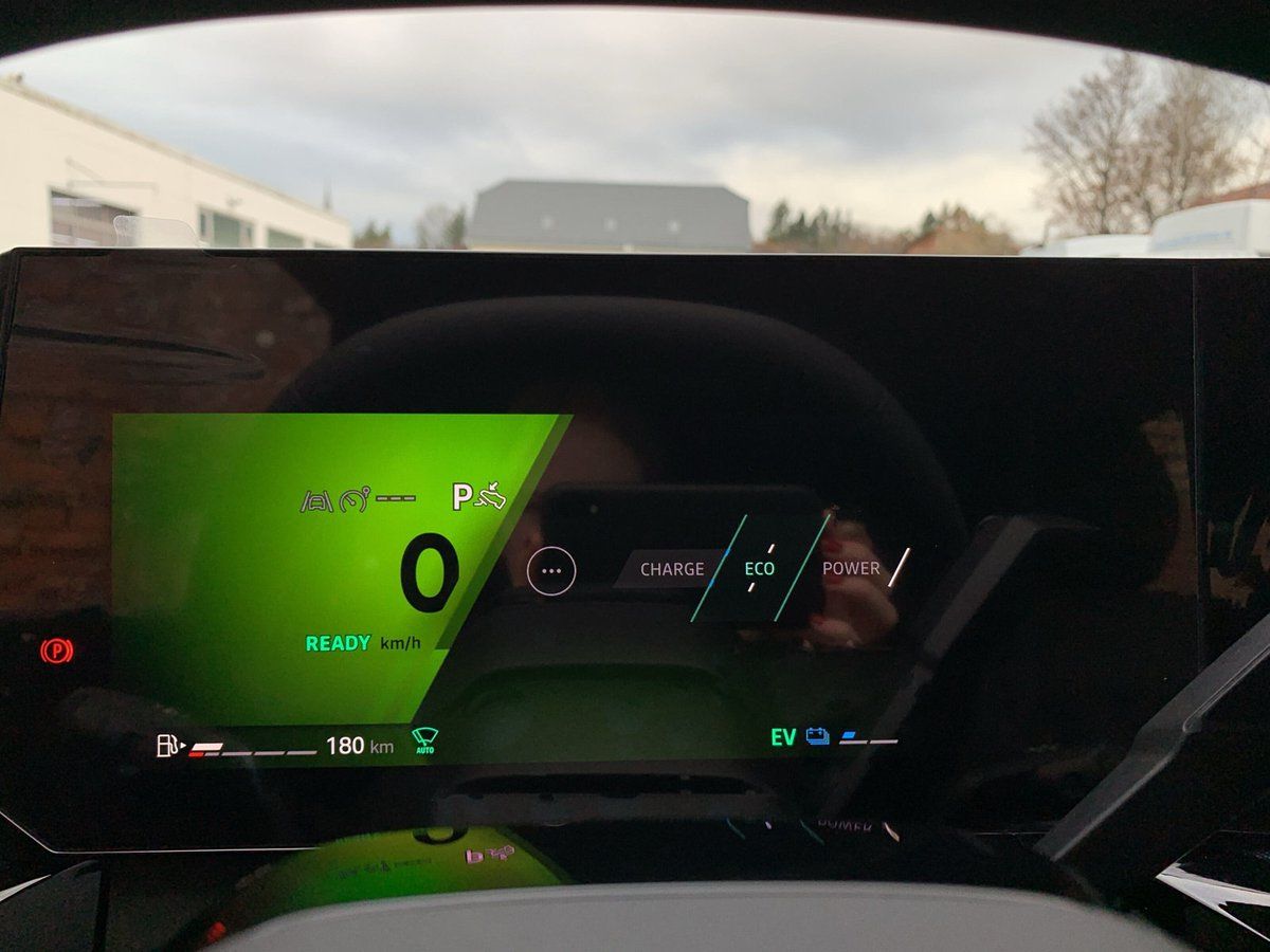 Renault Clio - Bild 16