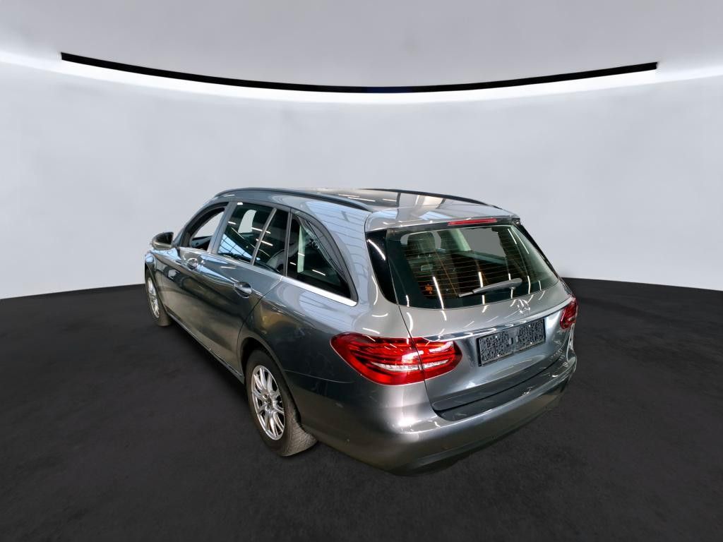 Fahrzeugabbildung Mercedes-Benz C 200 T d R-Kamera+Comand+MBeam+Carplay