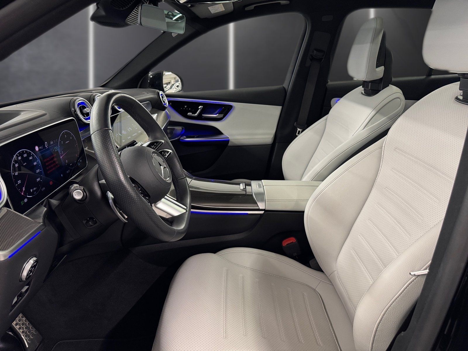 Fahrzeugabbildung Mercedes-Benz GLC 300 d 4M AMG*Pano*HUD*Burmester*Distron*360*