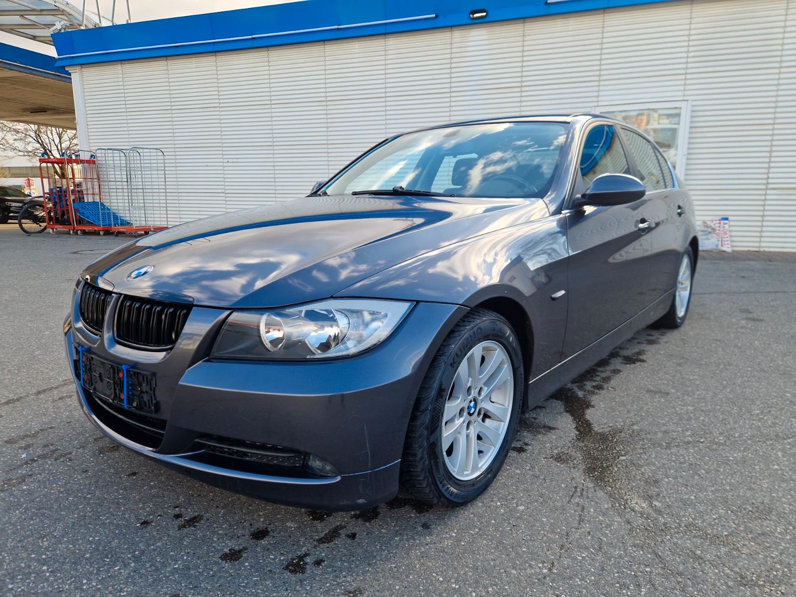 BMW 325i Gepflegt,ALU,Scheckheft