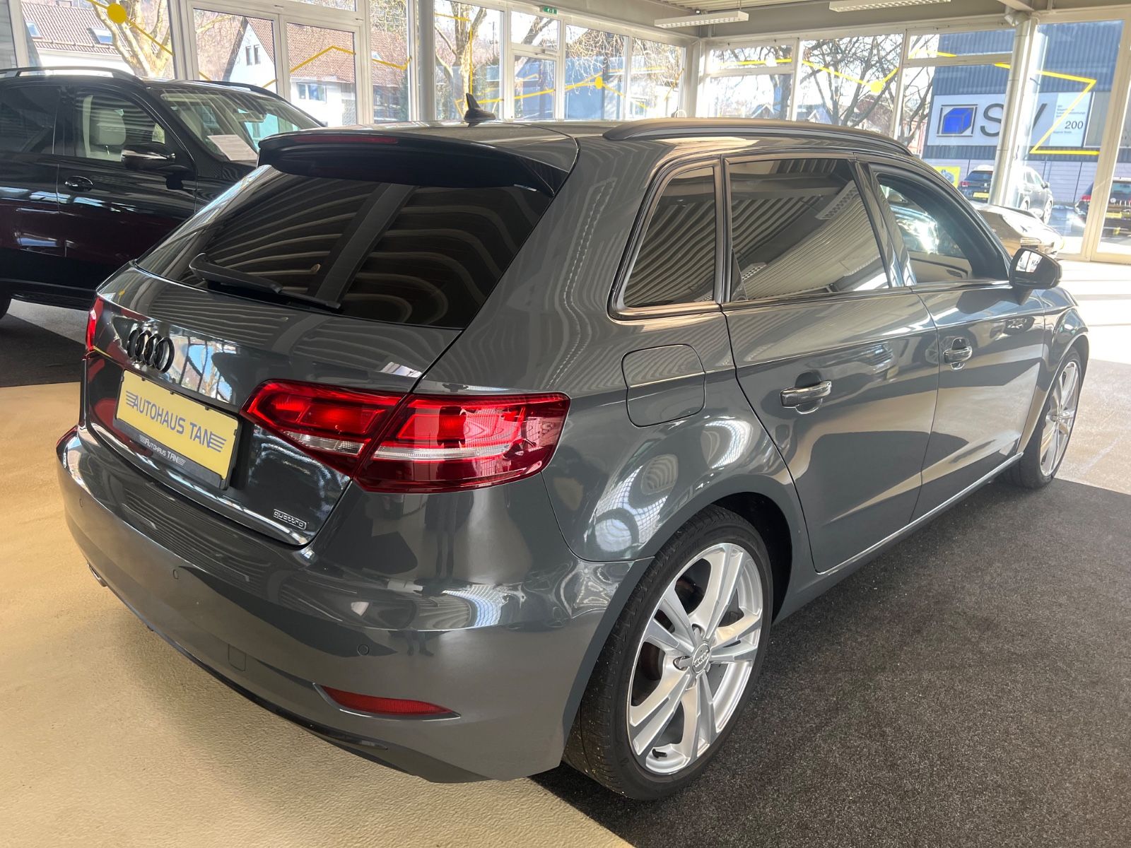 Fahrzeugabbildung Audi A3 Sportback 40 TDI quattro sport