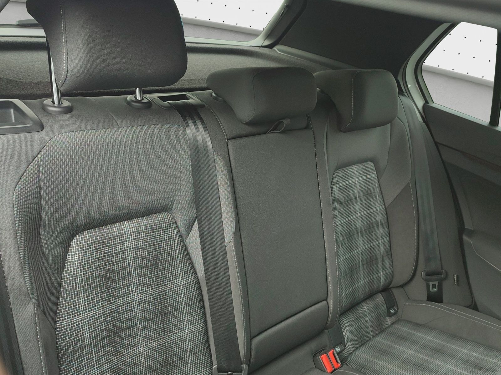 Volkswagen Golf - Bild 17