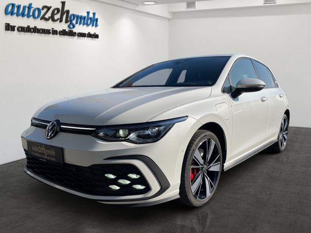 Volkswagen Golf GTE 1.4 TSI+Matrix+Kamera+ACC+SHZ+Navi+AC+