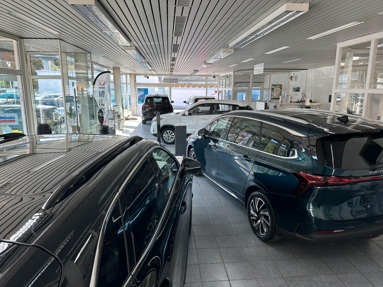showroom-image-main