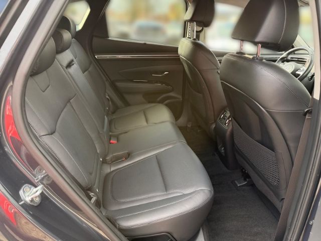 Fahrzeugabbildung Hyundai Tucson Prime Plug-In Hybrid 4WD AHK Navi Leder D