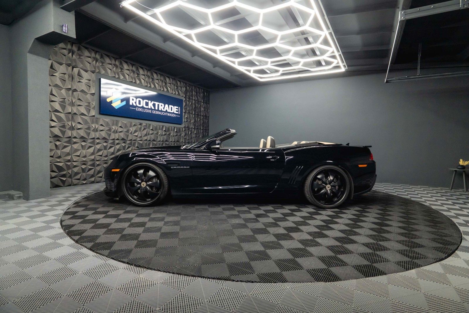 Fahrzeugabbildung Chevrolet Camaro 6.2 V8 | Deutsche EZ | Unfallfrei | Xenon