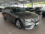 Mercedes-Benz E 300 de T AMG Line Wide+DIST+Kam&360°+Pano uvm. - Mercedes-Benz Hybrid (Diesel/Elektro): Grau