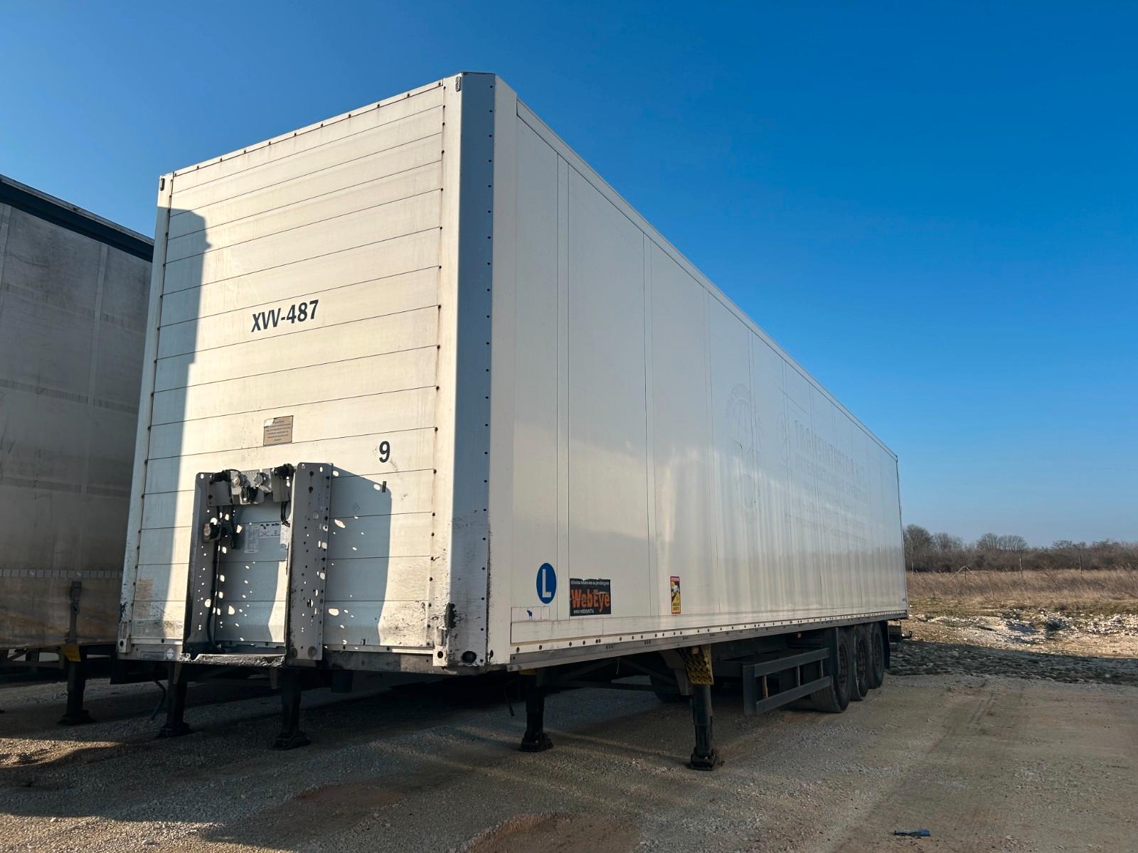 Schmitz Cargobull 5 x FP25 dry box