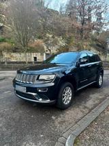Jeep Grand Cherokee Summit 3.0 V6 Top-Zustand,
