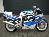 Suzuki GSX-R 750
