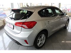 Fahrzeugabbildung Ford Focus Cool & Connect,Top-Ausstattung,Top