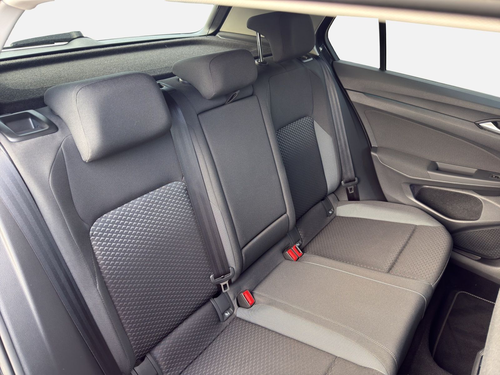 Volkswagen Golf - Bild 19