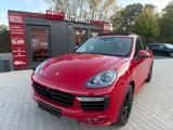 Porsche Cayenne GTS *Pano*Burmester* - Porsche Cayenne: Rot