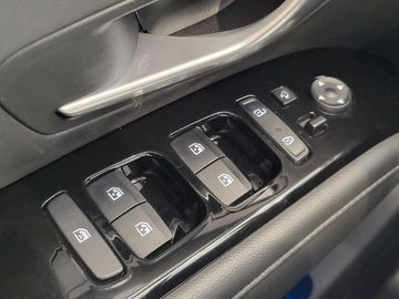 Hyundai TUCSON - 11
