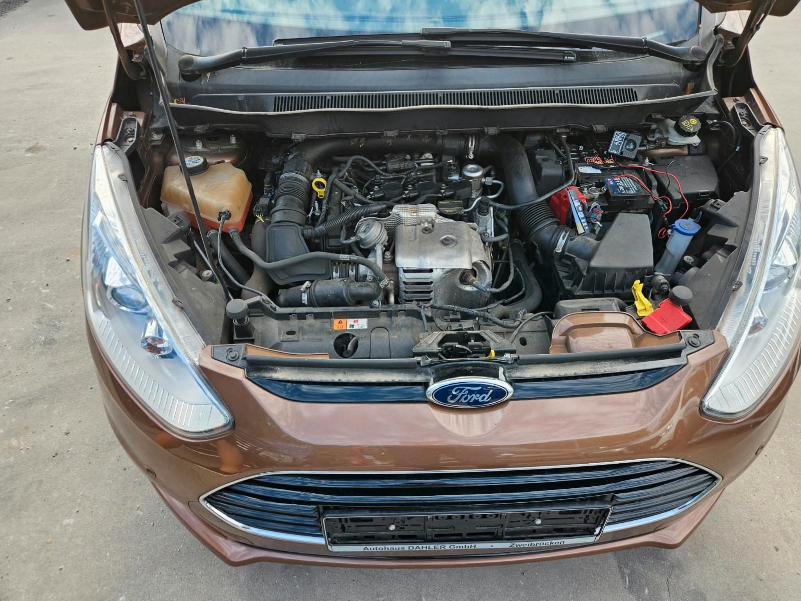 Ford B-MAX 2014 — photo 15