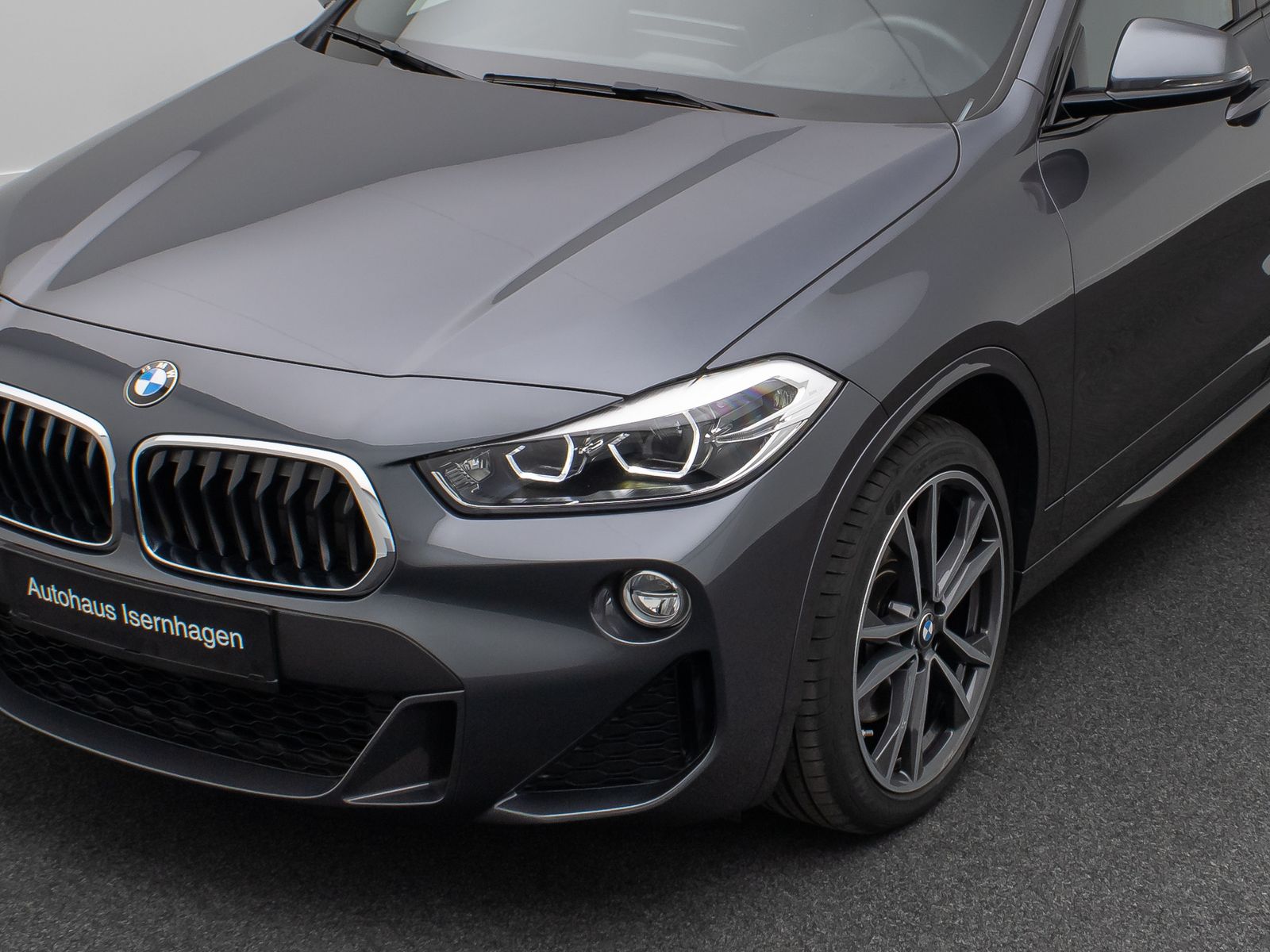 Fahrzeugabbildung BMW X2 xD20d M Sport Navi+ Alarm DAB HUD H/K 19Zoll