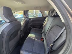 Fahrzeugabbildung Captur II Intens 1.3 TCe 140  Komfort-Paket Plus