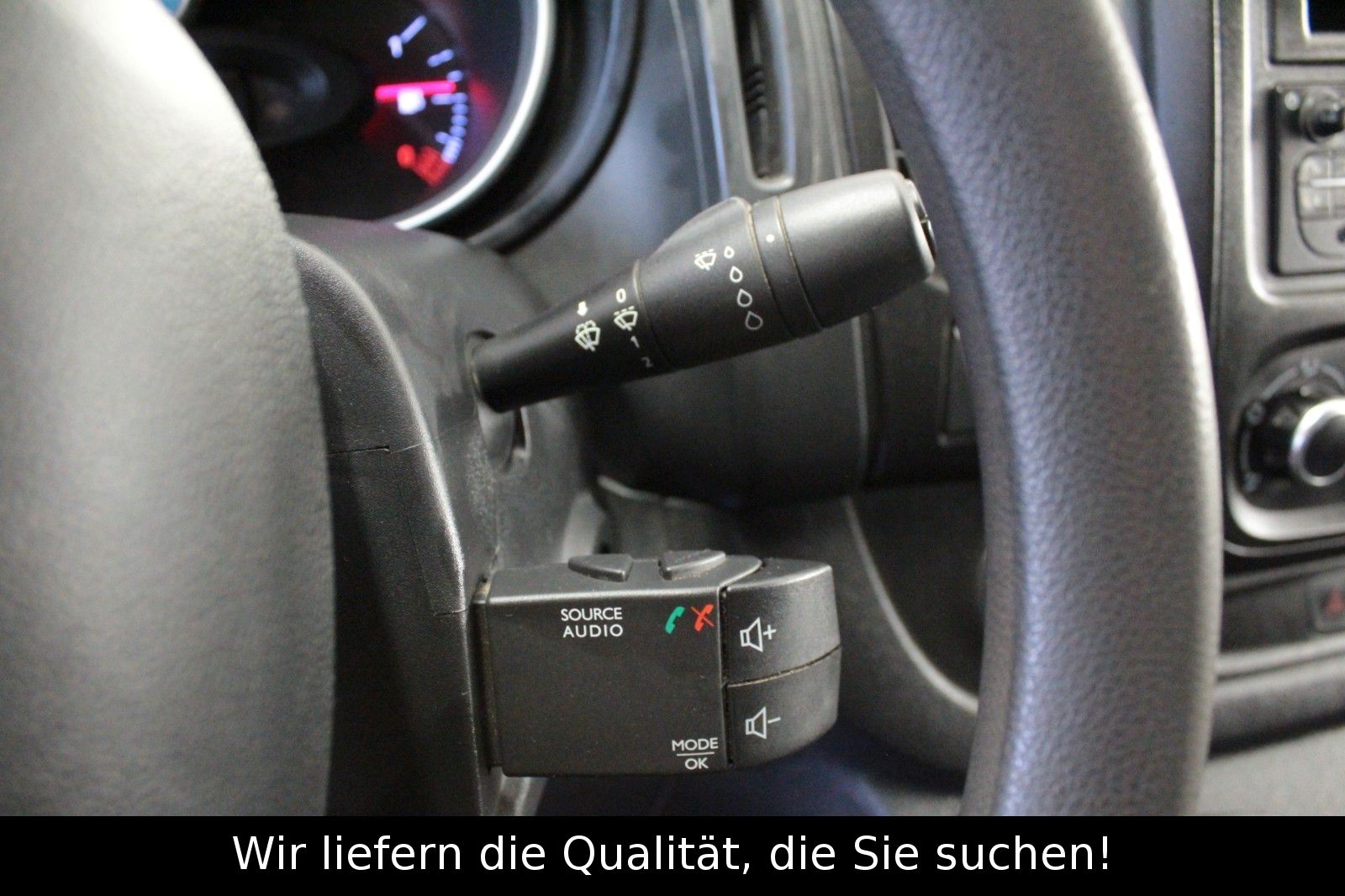 Fahrzeugabbildung Renault Trafic Kasten L1H1 3,0t Komfort *AHK*15023*