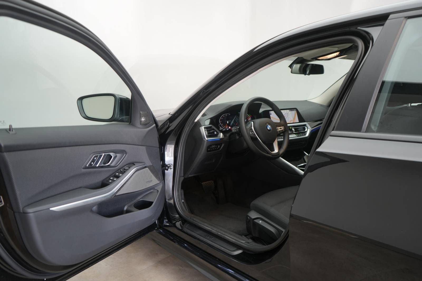 BMW 320 d Advantage Navi/LED/Kamera foto 11
