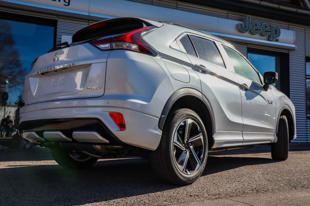 Fahrzeugabbildung Mitsubishi Eclipse Cross 2.4 PHEV Plus SELECT 4WD LAGERWARE