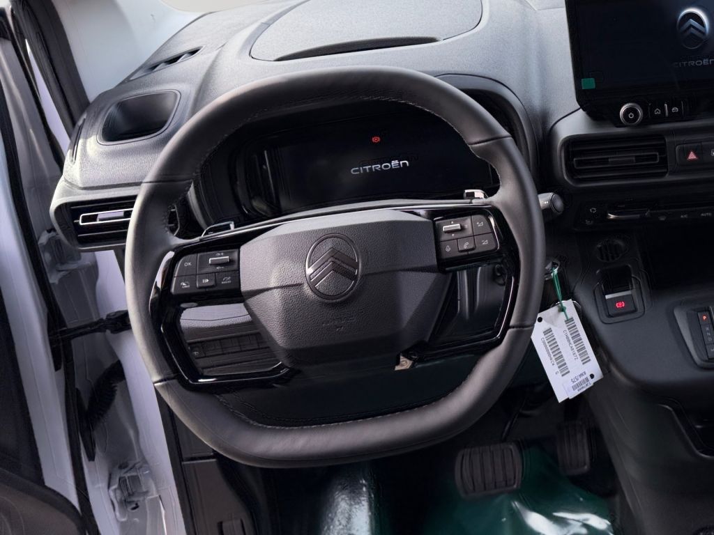 Fahrzeugabbildung Citroën Berlingo 1.5 Diesel 130 M EAT8 XTR