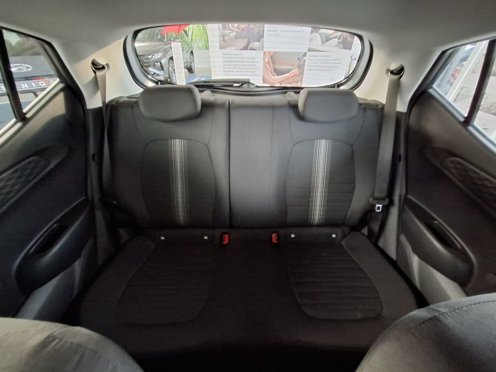 Hyundai i10 - Bild 13