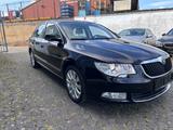 Skoda Superb *Elegance *1.8 TSi *Limo *122.000km - Skoda Superb mit Benzin-Antrieb: Limousine, Schaltgetriebe