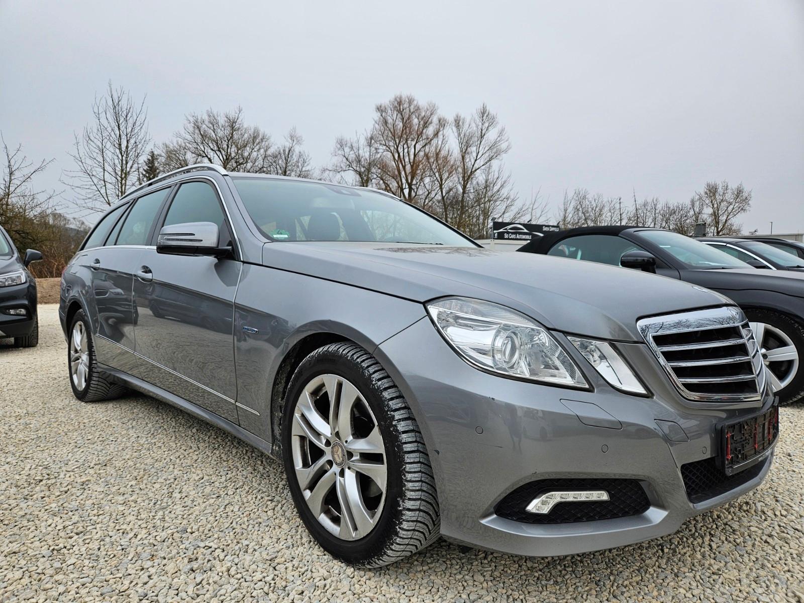 Mercedes-Benz E 220 CDI Avantgarde Automatik Leder Xenon 1.Hd
