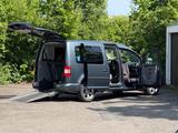 Volkswagen Caddy Maxi Behindertengerecht-Luftfederung-DSG - Volkswagen Caddy Maxi aus 2009
